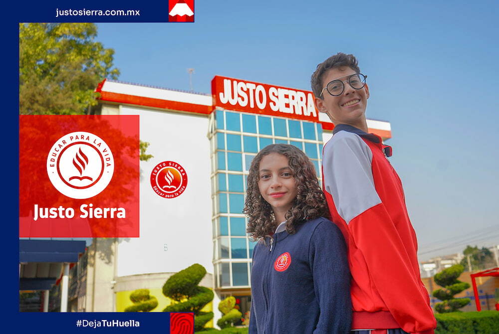 alumnos de justo sierra frente a campus 